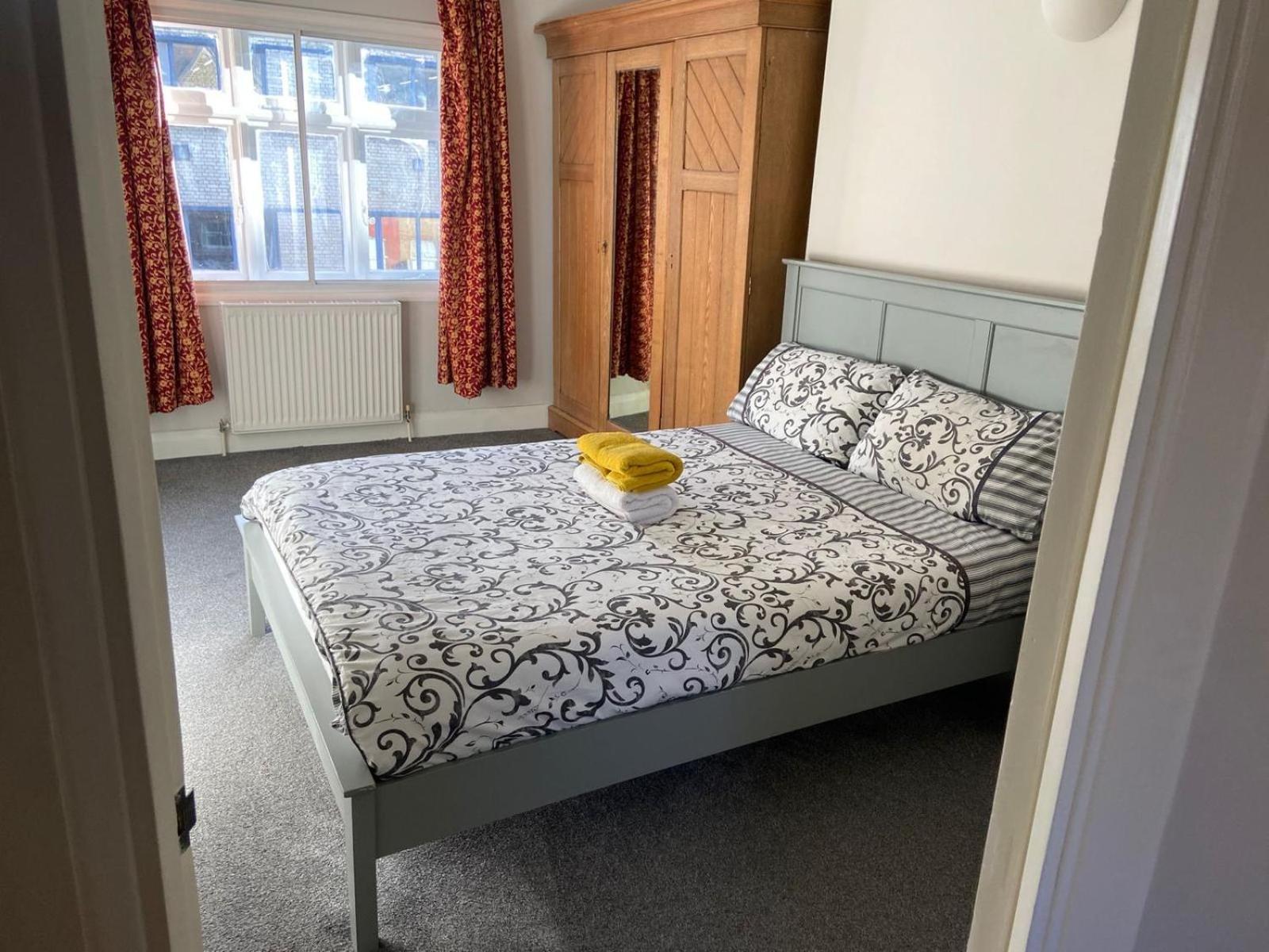Period Apartment On South Bank 런던 외부 사진